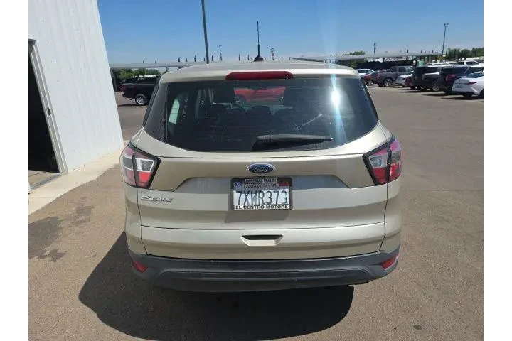 $9900 : Ford Escape 2017 S 4dr SUV image 5