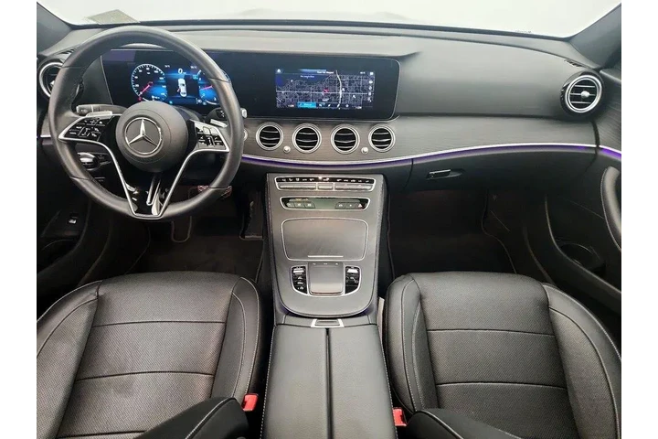 $38998 : Mercedes-Benz E-Class 2022 E image 9