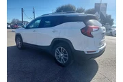 $19998 : GMC Terrain 2022 SLT 4dr SUV thumbnail