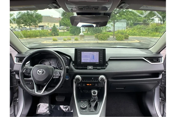 $27995 : Gold Certified2021 RAV4 Hybri image 3