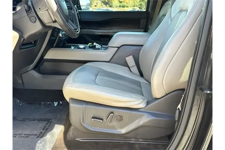$27598 : Ford Expedition MAX 2021 4x2 image 9