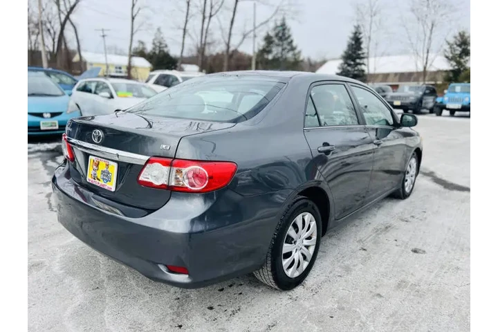 $11995 : 2013 Corolla LE Special Editi image 7