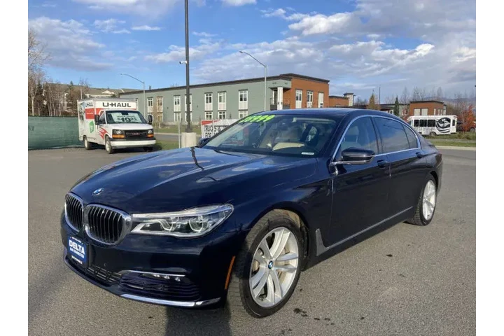 $28999 : 2016 BMW 7 Series 750i xDrive image 2