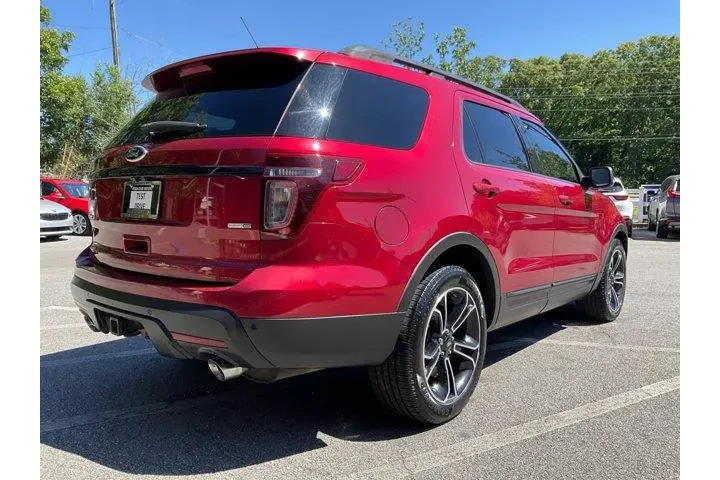 $13485 : Ford Explorer 2015 AWD Sport image 5