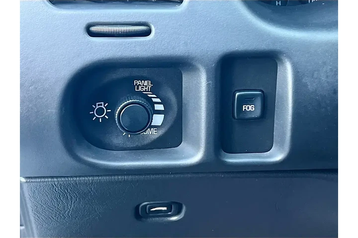 $7500 : Chevrolet Monte Carlo 2004 S image 10