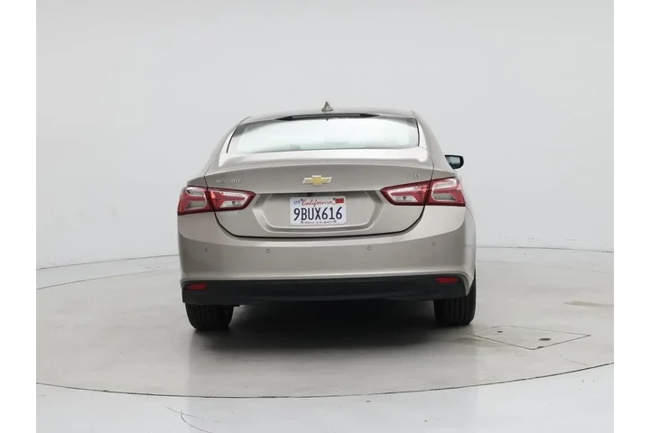 $20998 : Chevrolet Malibu 2022 LT 4dr image 6