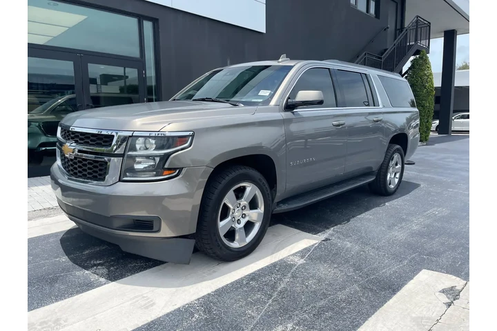 $26500 : Chevrolet Suburban LT image 9
