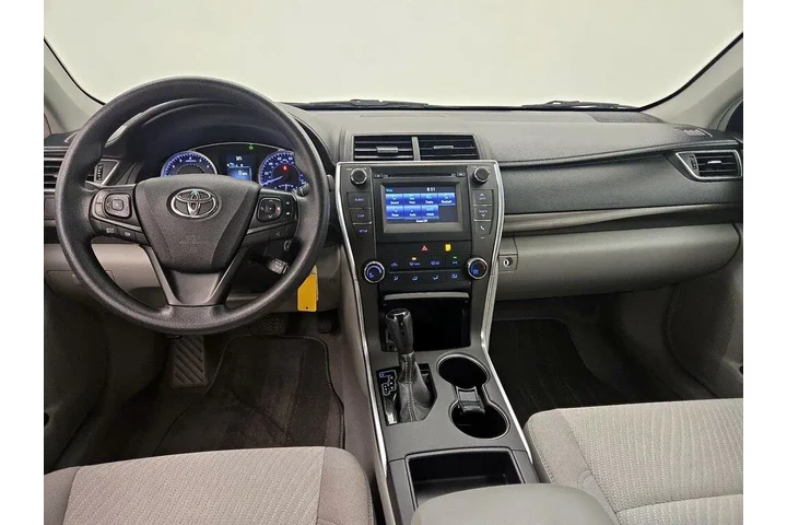 $16998 : Toyota Camry 2017 LE 4dr Sed image 9