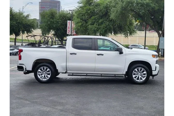 $29800 : Chevrolet Silverado 1500 202 image 2