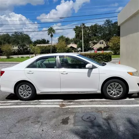 $7700 : 2014 CAMRY LE image 3