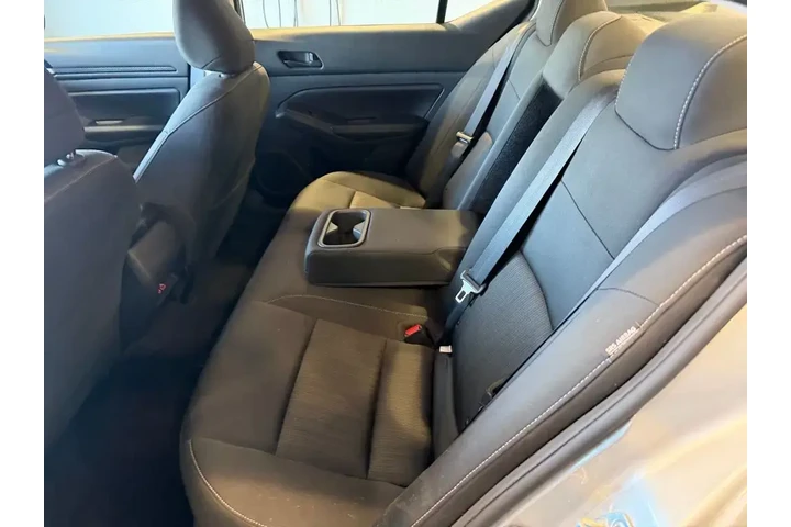 $18984 : Nissan Altima 2024 2.5 SV 4d image 7