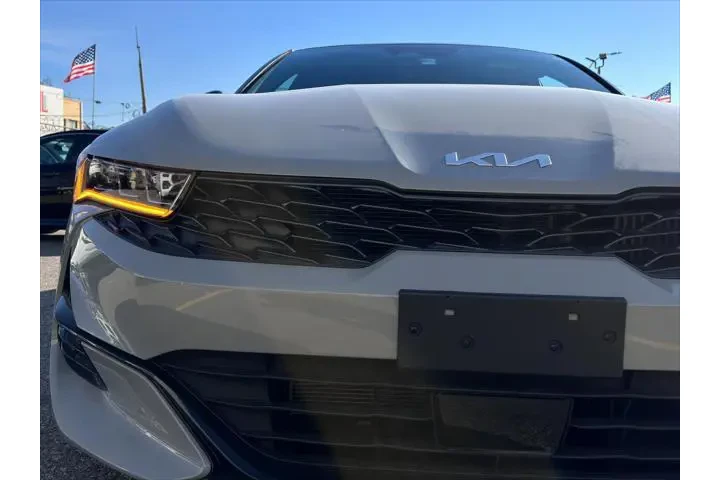 $25895 : Kia K5 2023 GT-Line 4dr Seda image 9