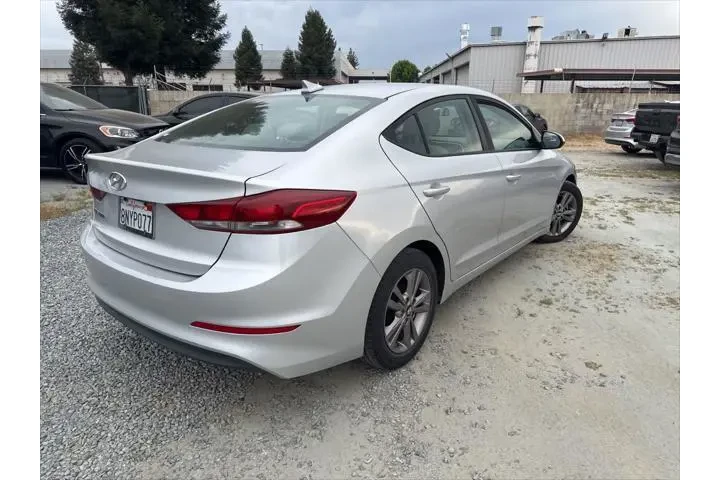 $9999 : Hyundai ELANTRA 2017 SE 4dr image 5