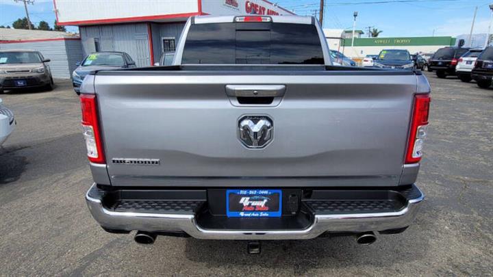 $17995 : 2019 RAM 1500 Big Horn image 6