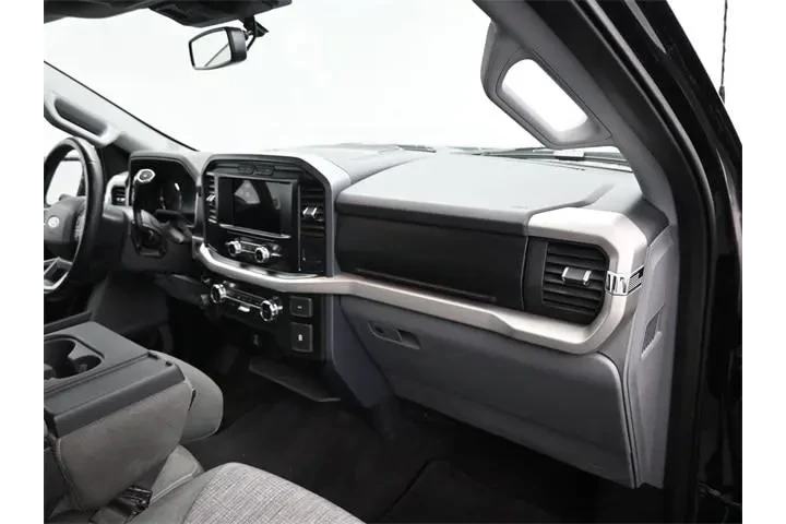 $37574 : Ford F-150 2023 4x4 XLT 4dr image 8