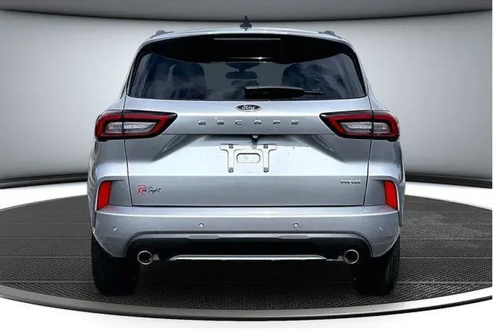 $27000 : Ford Escape 2024 AWD ST-Line image 5