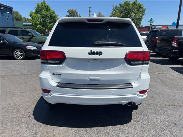 $23988 : 2019 Grand Cherokee Altitude, image 8