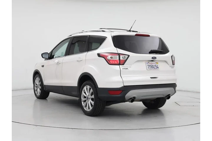 $13998 : Ford Escape 2017 Titanium 4d image 2