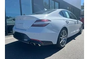 $27995 : Genesis G70 2022 AWD 2.0T 4d thumbnail