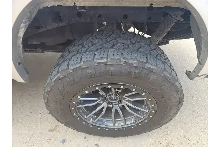 $31753 : Ford F-150 2019 4x4 XL 4dr S image 6