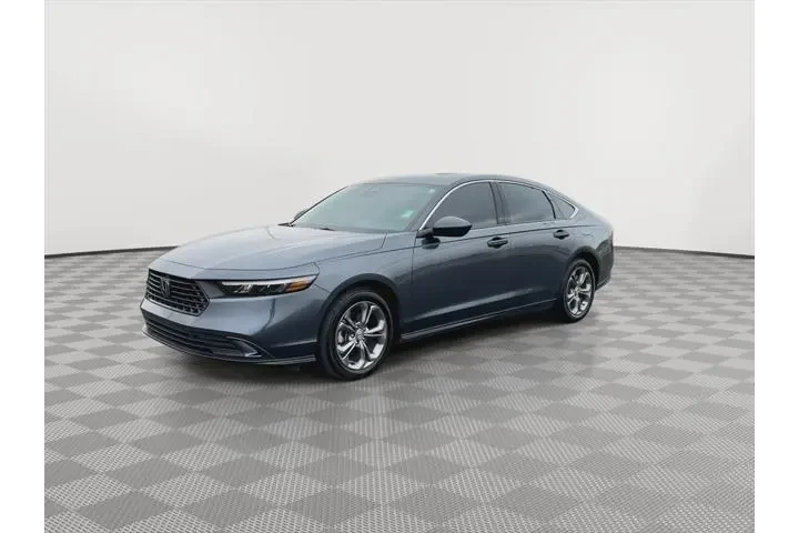 $28000 : Honda Accord 2024 EX 4dr Sed image 4
