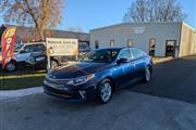 $8900 : 2018 Optima LX thumbnail