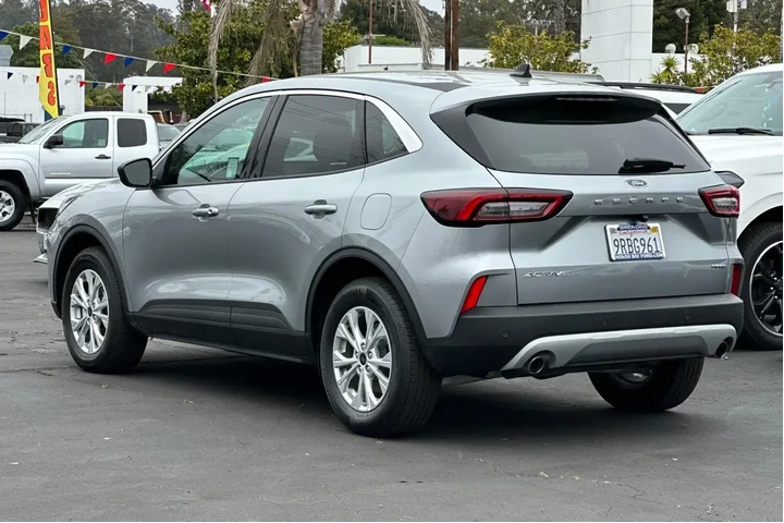 $27300 : Ford Escape 2024 AWD Active image 6