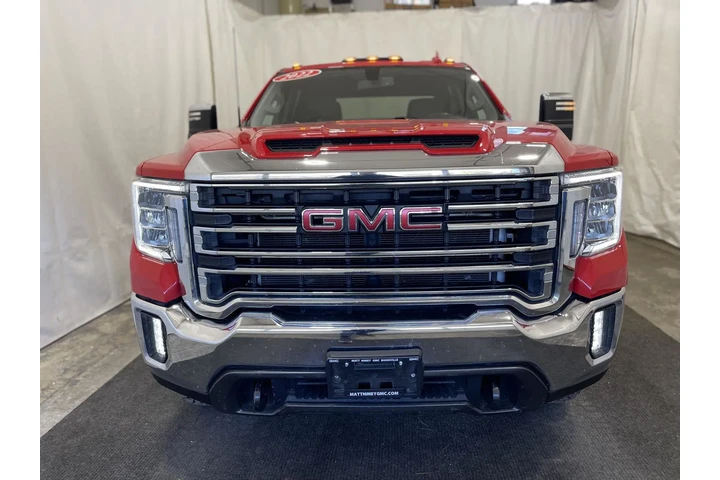 $39995 : Pre-Owned 2022 Sierra 2500HD image 1