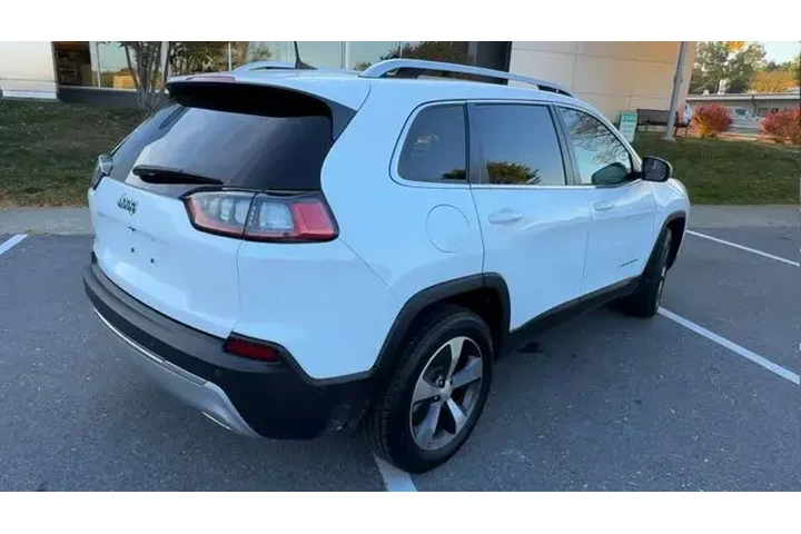 $23000 : Jeep Cherokee 2021 4x4 Limit image 8