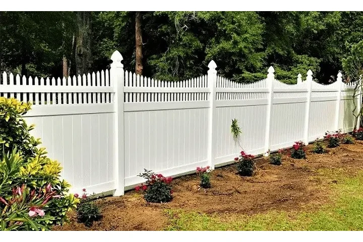 Privacy Fencing at Oasis image 1
