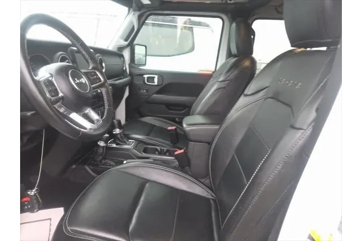 $32990 : Jeep Wrangler 2023 4x4 Sahar image 4