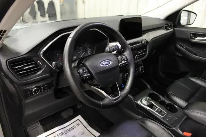$28995 : Ford Escape 2022 AWD SEL 4dr image 9