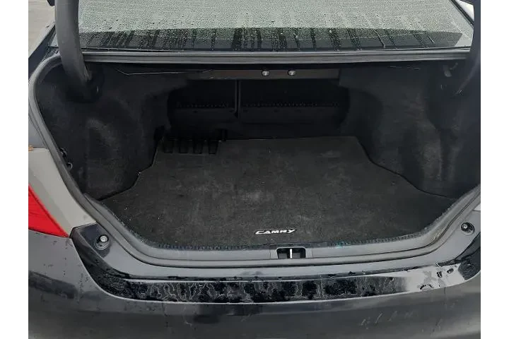 $12000 : Toyota Camry 2017 SE 4dr Sed image 9