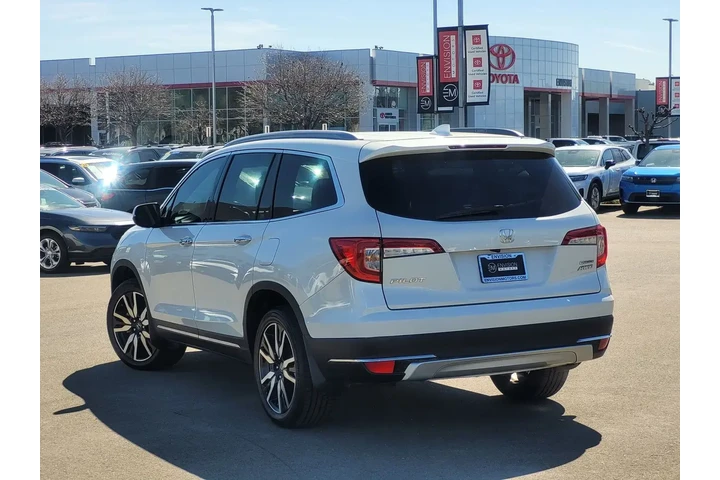 $26988 : Honda Pilot 2021 AWD Touring image 7