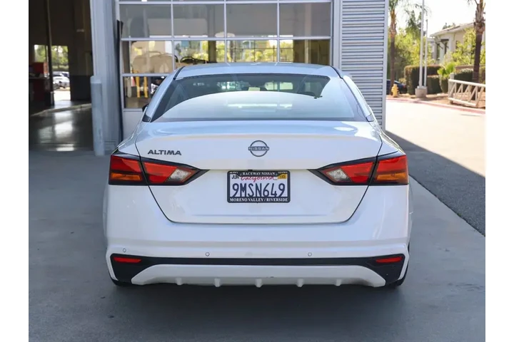 $19307 : Nissan Altima 2024 2.5 S 4dr image 5