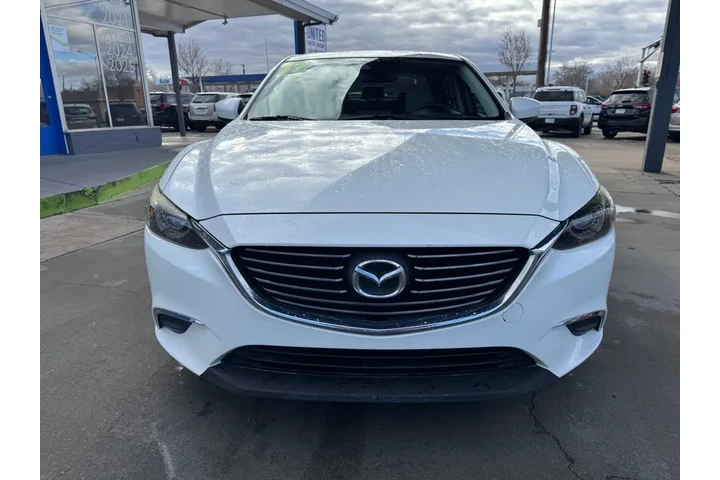 2017 MAZDA6 i Touring AT image 2