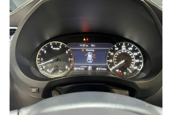 INFINITI QX50 2021 Luxe 4dr image 10