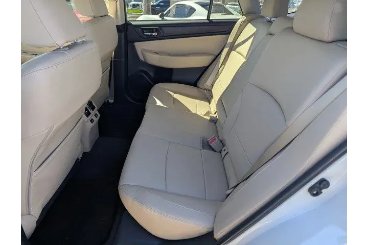 $22999 : Subaru Outback 2017 AWD 2.5i image 8