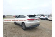 $23900 : Toyota Venza 2021 AWD LE 4dr thumbnail