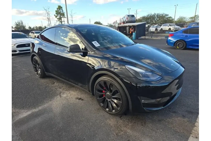 $30990 : Tesla Model Y 2023 AWD Perfo image 3