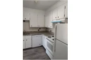 $295 : Rental property with 2 bedro thumbnail