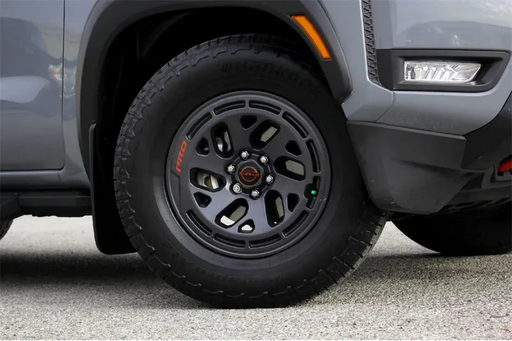 $33599 : Nissan Frontier 2025 4x2 PRO image 3