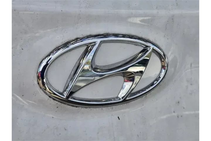 $19464 : Hyundai KONA 2023 AWD SEL 4d image 9
