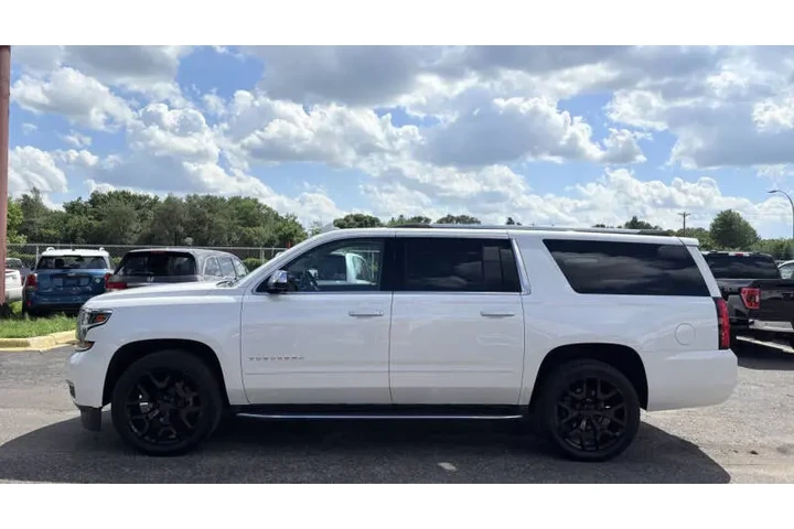$24995 : 2018 Suburban Premier image 9