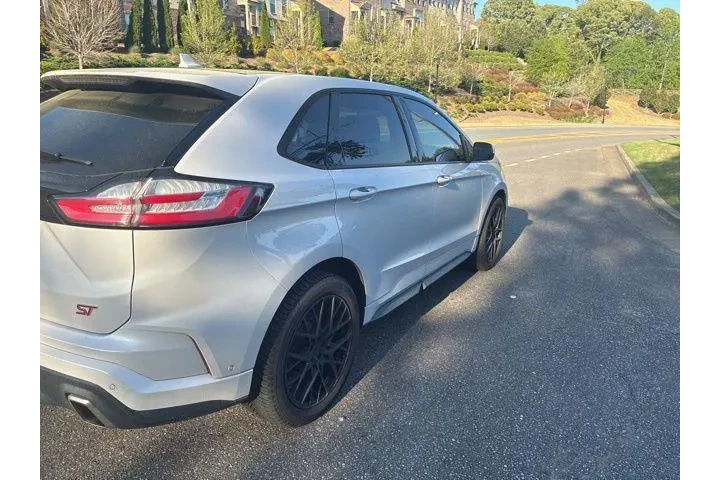 $20039 : Ford Edge 2019 AWD ST 4dr Cr image 2