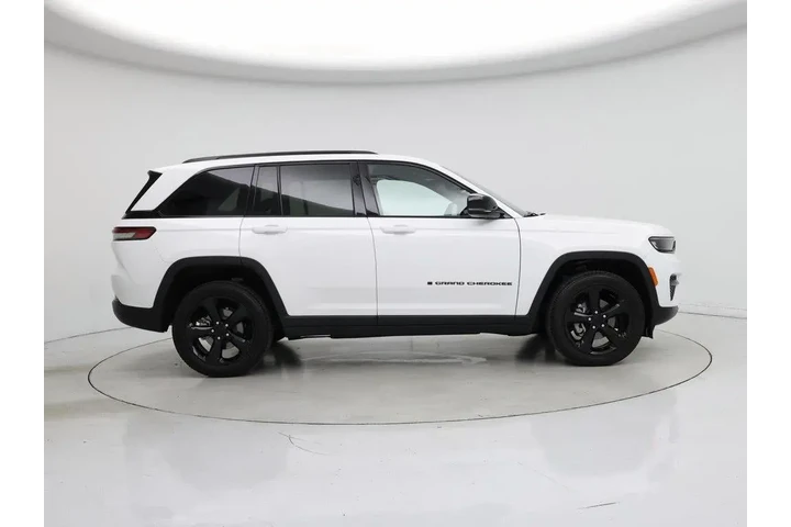 $35998 : Jeep Grand Cherokee 2023 4x4 image 7