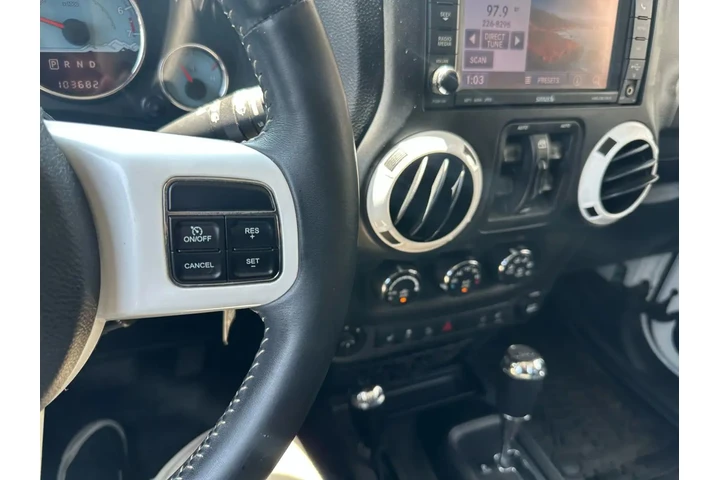 $17995 : 2014 JEEP WRANGLER image 1