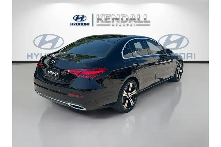 $38486 : Mercedes-Benz C-Class 2025 C image 6