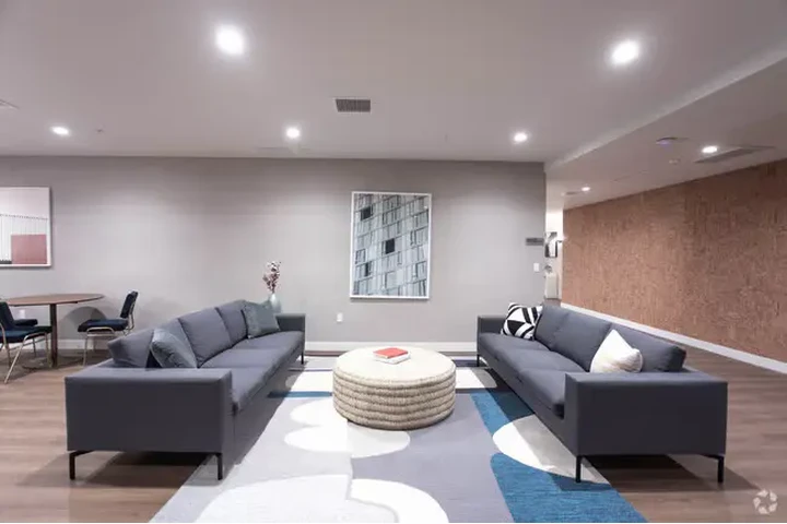 $1400 : Renta de hermoso Apartamento image 8