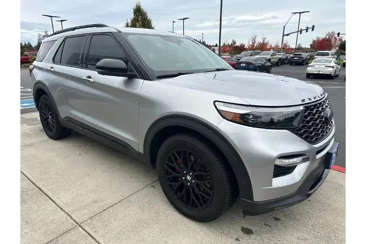 $31876 : Ford Explorer 2020 AWD ST 4d image 6